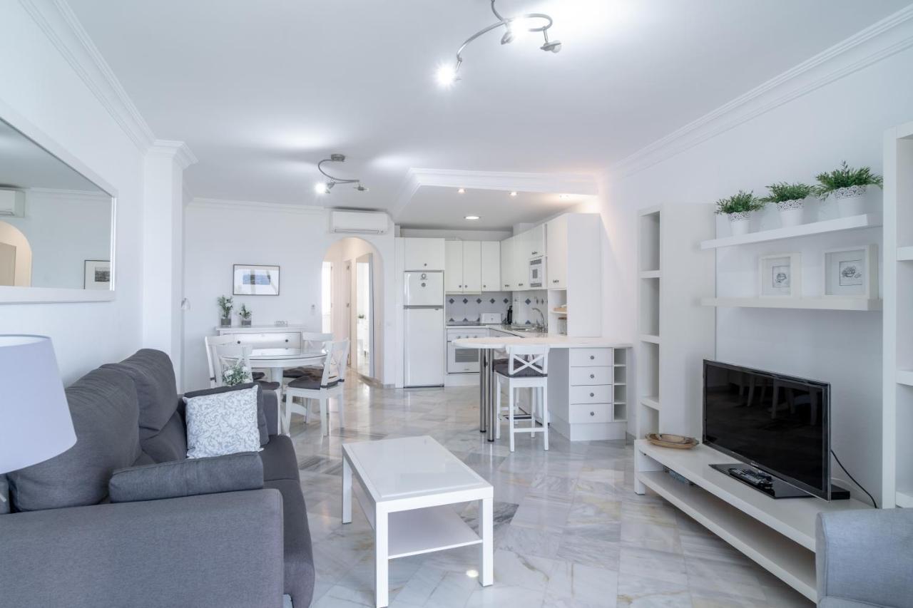 Stella Maris B Casasol Apartments Nerja Ngoại thất bức ảnh